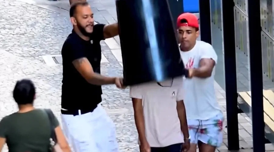 Notícia 1